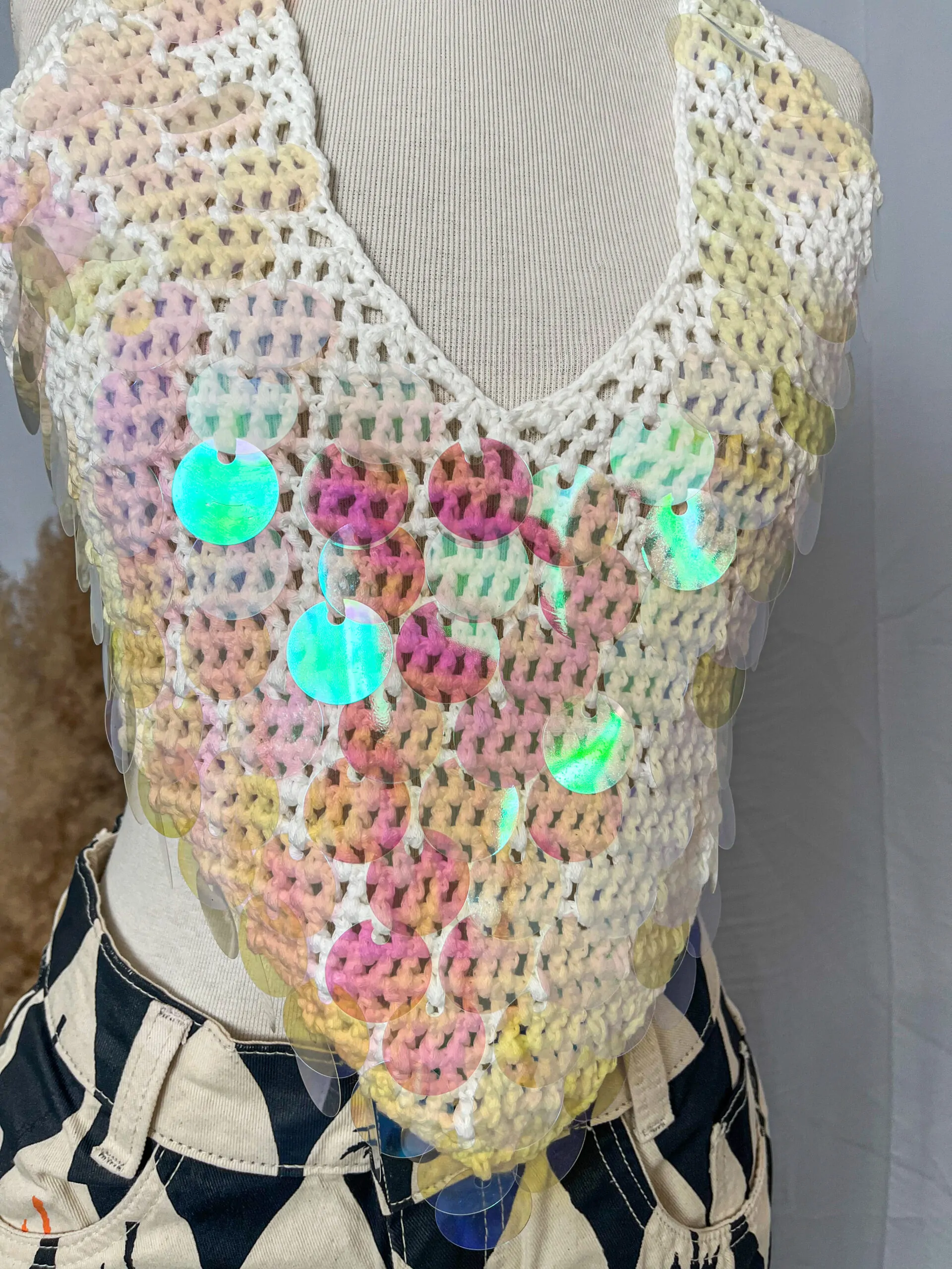 Cropped Lumière Crochet Paetizado - Imagem 8